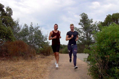 LE GOÛT SALÉ DE TES LÈVRES SUCRÉES