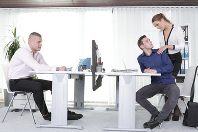 Bi-Party im Büro vol.6